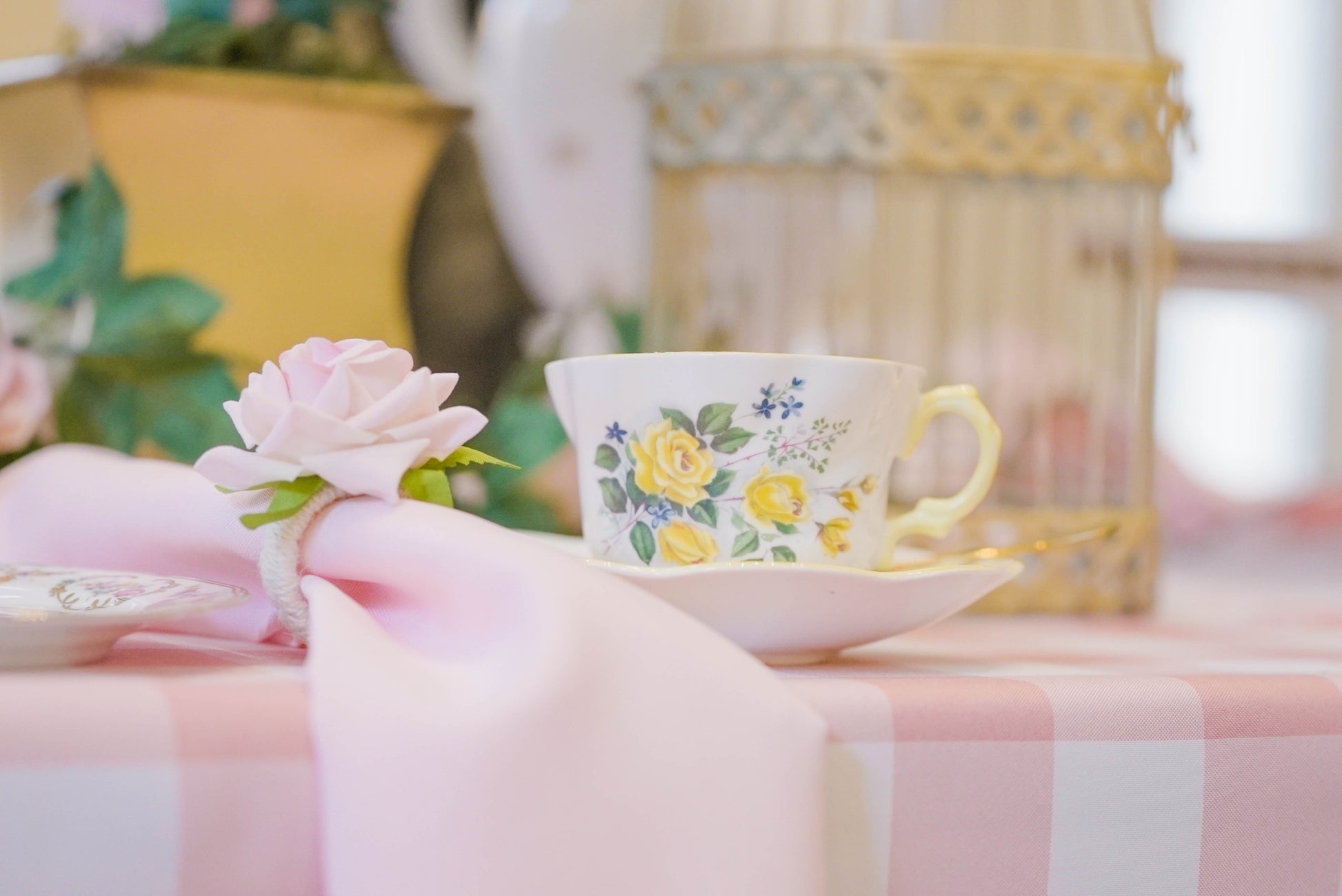 floral teacups